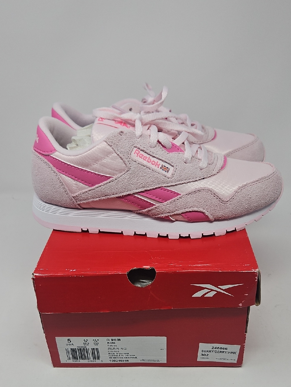 Reebok Kids Clasdic Nylon Sneaker In Frosted Berry